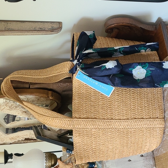 Draper James Handbags - Draper James Straw Purse with Scarf New